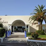 Vibra Blanc Palace アパートホテル