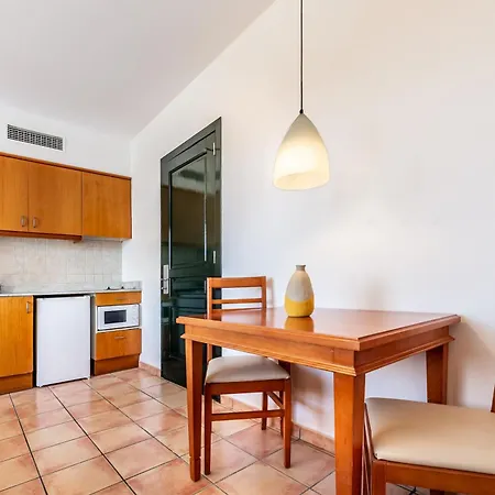 Vibra Blanc Palace Apartmanhotel