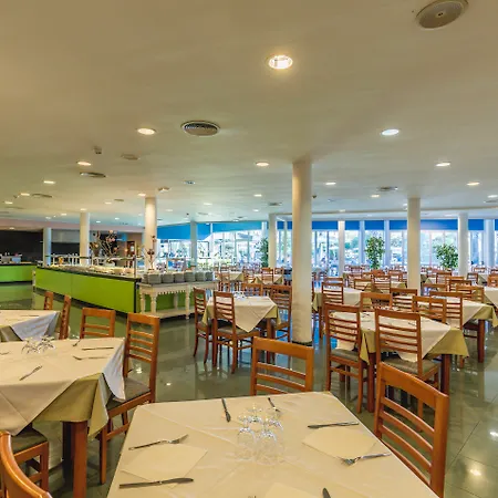 Vibra Blanc Palace 4* ثيوداديلا