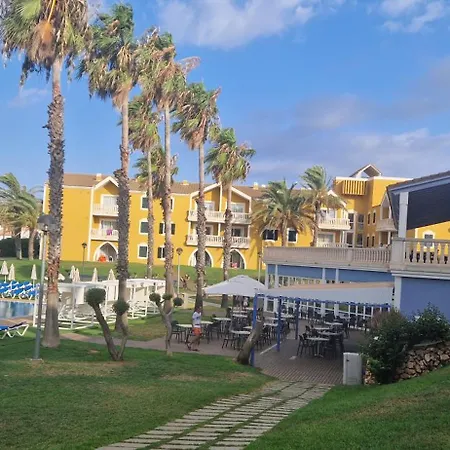 Vibra Blanc Palace ثيوداديلا