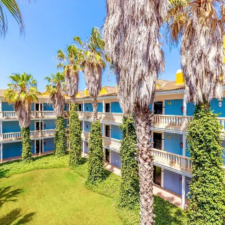 Vibra Blanc Palace 4* ثيوداديلا